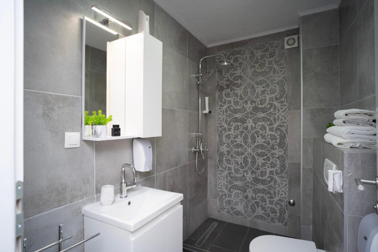 Urban Suites & Apartments Mostar Exterior photo